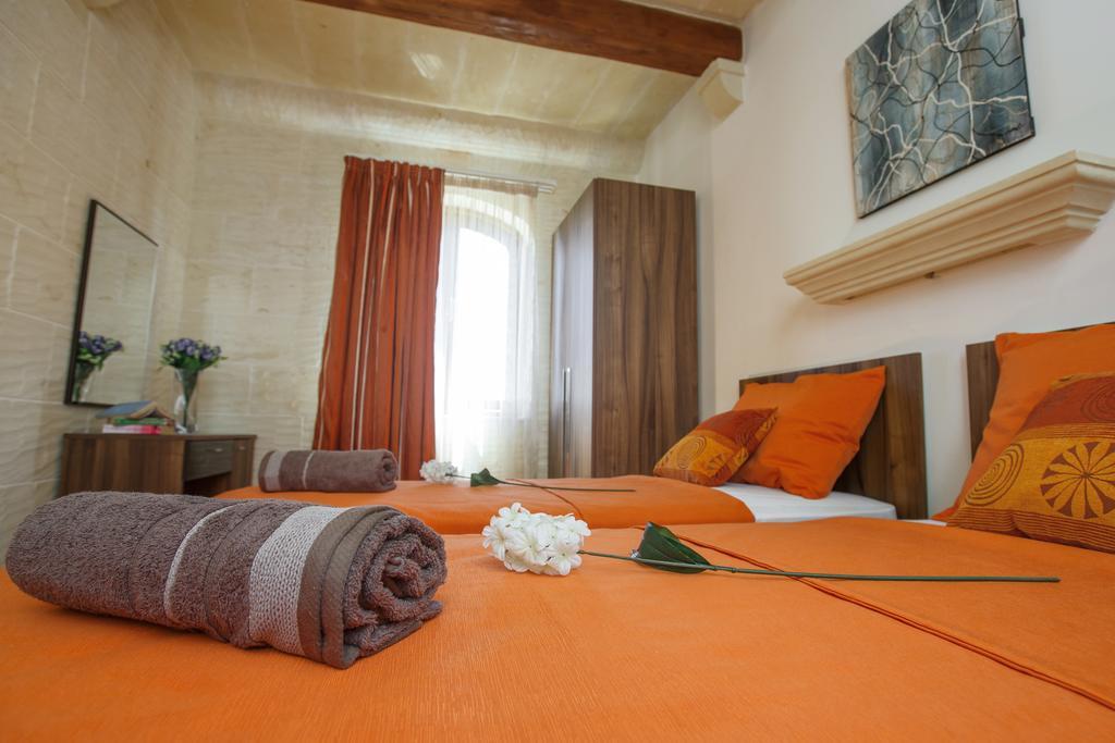 Carini Farmhouses Għarb Cameră foto
