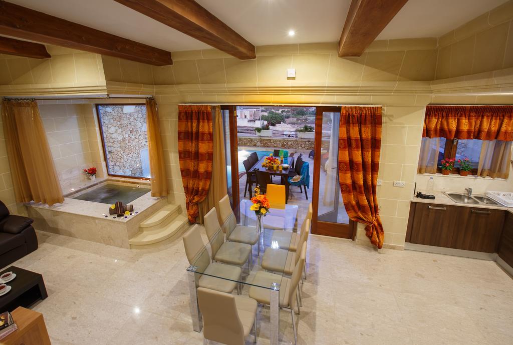 Carini Farmhouses Għarb Cameră foto
